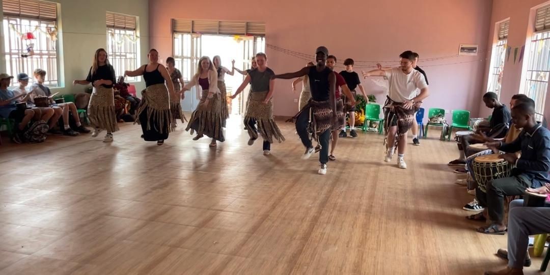 Traditional & Modern Dance